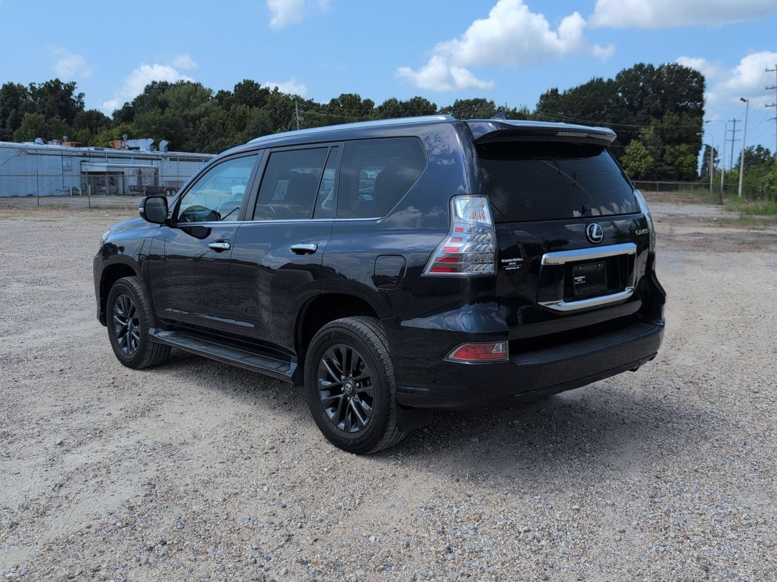 Used 2021 Lexus GX 460 Premium w/ Premium Package AWD/4WD image 3