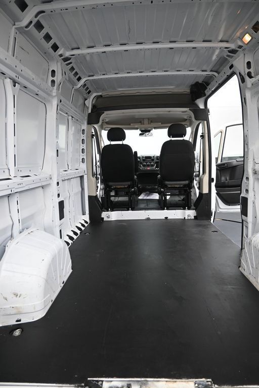 Used 2021 RAM ProMaster 1500 w/ Convenience Group FWD image 12