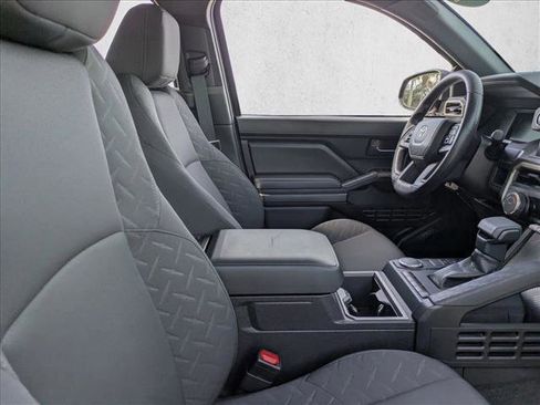 Certified 2024 Toyota Tacoma SR5 image 19