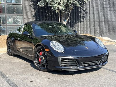 Used 2017 Porsche 911 Targa 4S image 6
