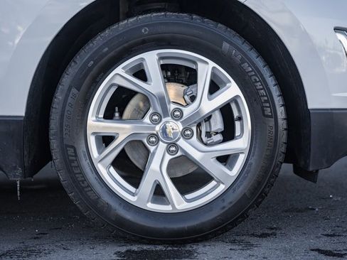 Used 2021 Chevrolet Equinox Premier image 21