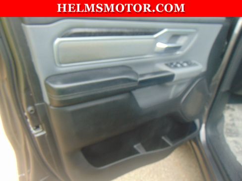 Used 2022 RAM 1500 Big Horn AWD/4WD image 22