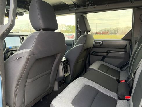 Used 2025 Ford Bronco Big Bend AWD/4WD image 37