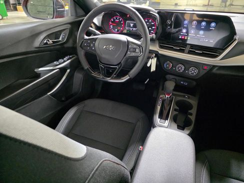 New 2026 Chevrolet Trax RS w/ Driver Confidence Package image 19