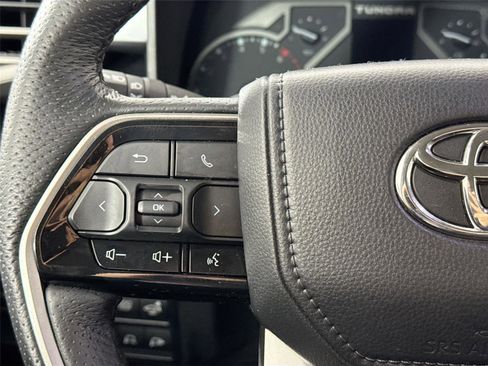 Used 2023 Toyota Tundra SR5 image 17