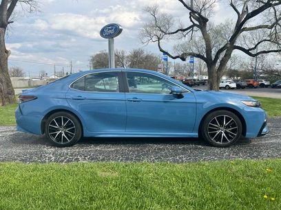 Used 2023 Toyota Camry SE