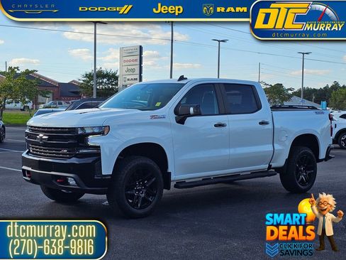 Used 2022 Chevrolet Silverado 1500 LT Trail Boss w/ Safety Package image 3
