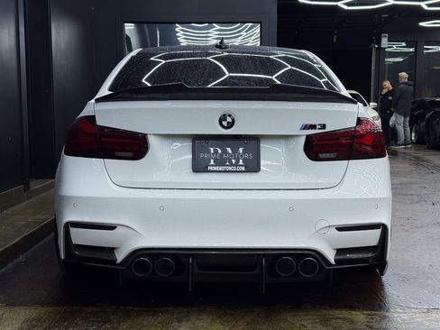 Used 2015 BMW M3 image 8