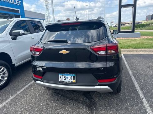 Used 2023 Chevrolet TrailBlazer LT w/ Convenience Package FWD image 5