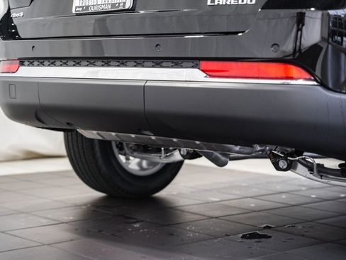 New 2025 Jeep Grand Cherokee Laredo X w/ Luxury Tech Group I image 9