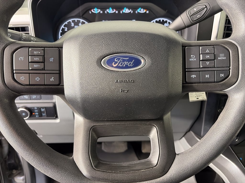 Used 2023 Ford F350 XLT AWD/4WD image 15