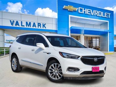 Used 2020 Buick Enclave Essence w/ Sound and Sites Package