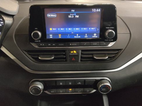 Used 2021 Nissan Altima 2.5 S image 25