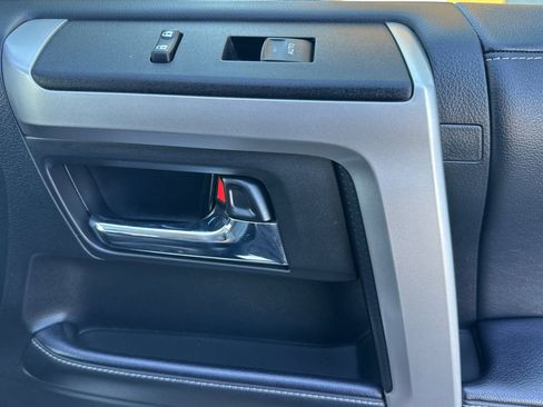 Used 2022 Toyota 4Runner Limited image 21