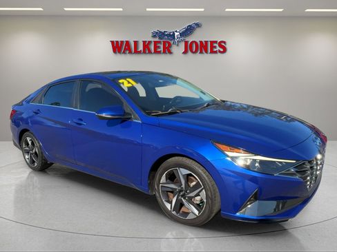 Used 2021 Hyundai Elantra SEL w/ Convenience + Premium Package image 1