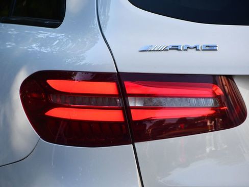 Used 2017 Mercedes-Benz GLC 43 AMG 4MATIC image 8