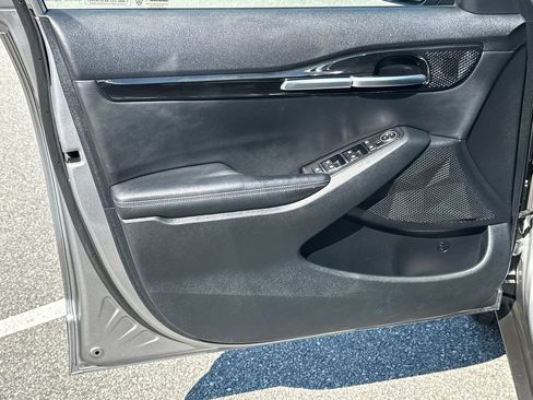 Used 2025 Kia Seltos S FWD image 10