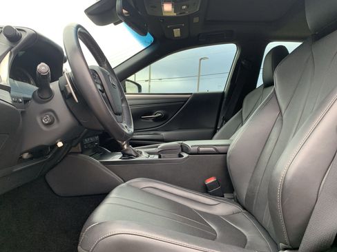 Certified 2021 Lexus ES 350 F Sport w/ Accessory Package 2 image 16