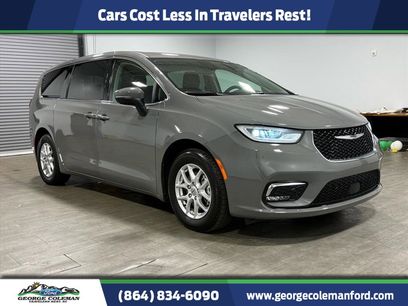 Used 2023 Chrysler Pacifica Touring-L