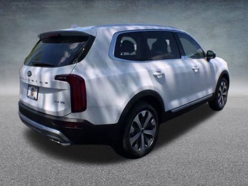 Used 2021 Kia Telluride EX w/ EX Premium Package image 22