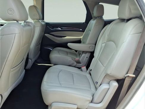 Used 2019 Buick Enclave Essence AWD/4WD image 13