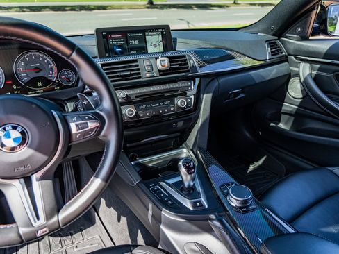 Used 2020 BMW M4 Coupe w/ Competition Package RWD image 27