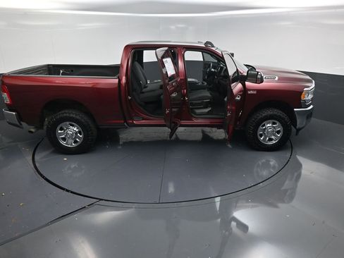 Used 2022 RAM 2500 Tradesman image 22