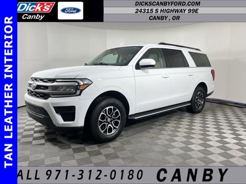 Used 2023 Ford Expedition Max XLT image 1