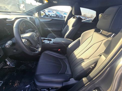 Certified 2025 Lexus NX 450h+ F Sport image 23