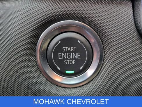 Used 2024 Chevrolet Colorado Z71 w/ Z71 Convenience Package 2 image 18