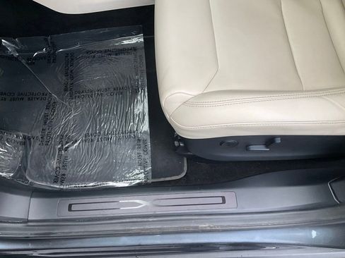 Used 2017 Tesla Model X 75D image 14