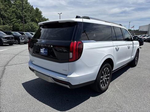 Used 2025 Ford Expedition Max Platinum AWD/4WD image 7
