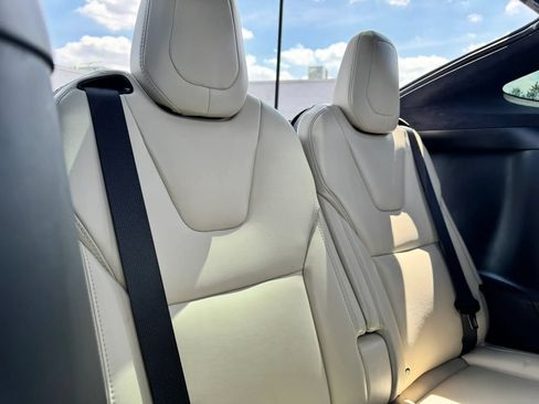 Used 2019 Tesla Model X Performance AWD/4WD image 25