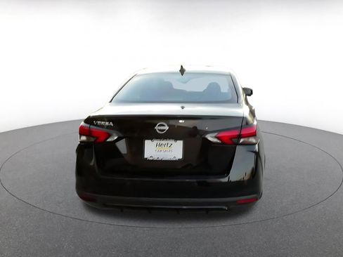 Used 2025 Nissan Versa SV image 12