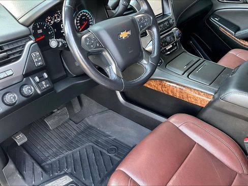Used 2019 Chevrolet Tahoe Premier w/ Premier Plus Edition image 15