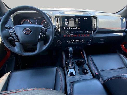 Used 2025 Nissan Frontier PRO-4X w/ Pro Premium Package AWD/4WD image 16