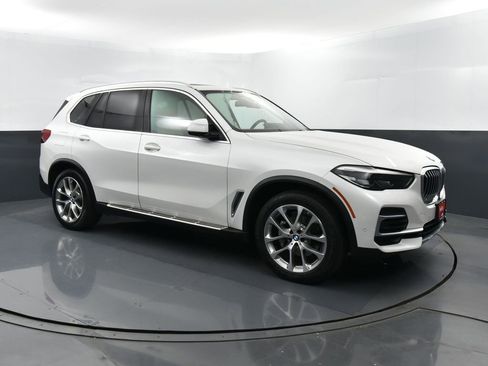 Used 2022 BMW X5 sDrive40i w/ Premium Package image 44