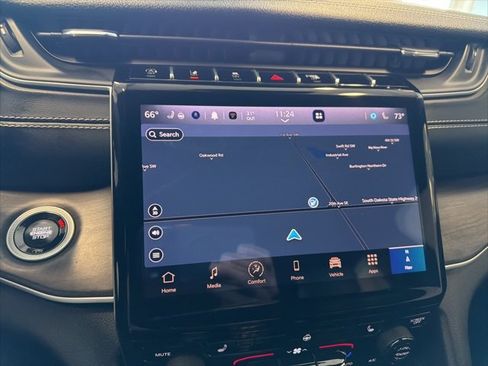 Used 2024 Jeep Grand Cherokee L Limited w/ Black Appearance Package image 2