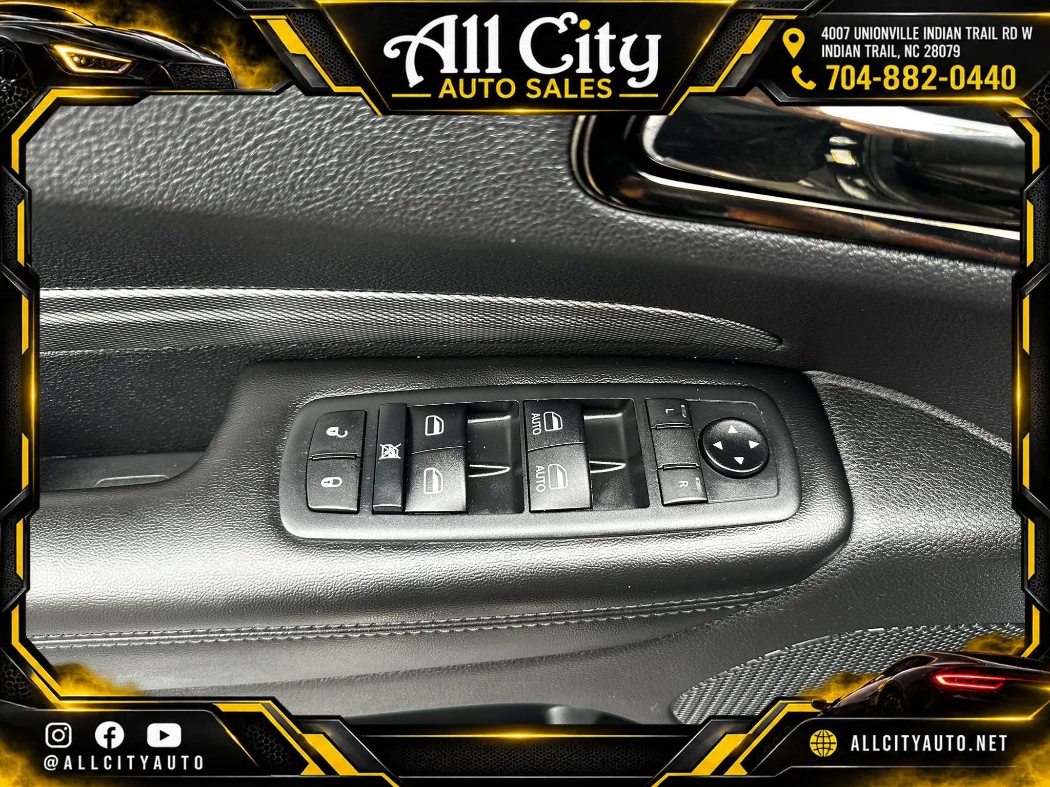 Used 2020 Dodge Durango GT w/ Blacktop Package RWD image 19