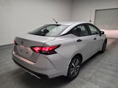 Used 2024 Nissan Versa S w/ S Plus Package FWD image 9