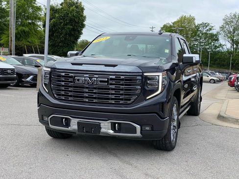 Used 2023 GMC Sierra 1500 Denali Ultimate AWD/4WD image 3