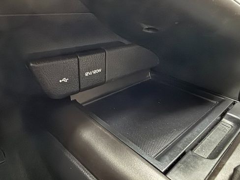 Used 2024 Toyota Camry LE image 19