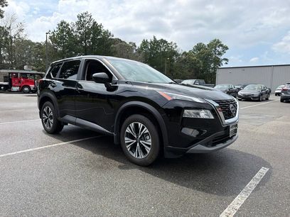 Used 2023 Nissan Rogue SV