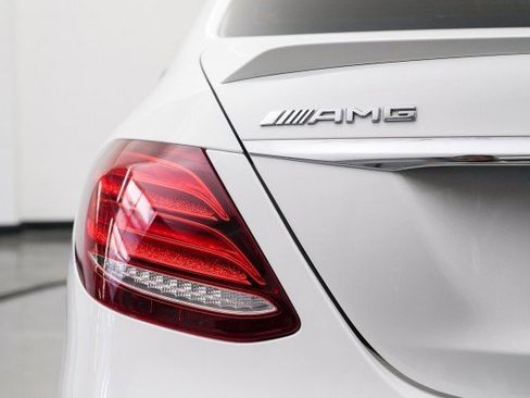 Used 2019 Mercedes-Benz E 63 AMG S image 14