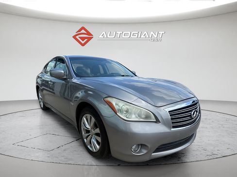Used 2012 INFINITI M35 w/ Premium Pkg RWD image 5