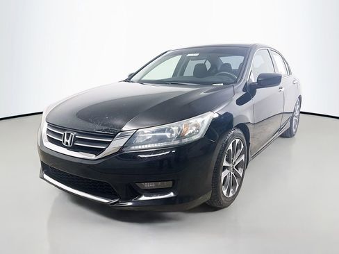 Used 2015 Honda Accord Sport image 3