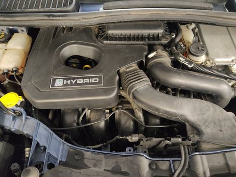 Used 2018 Ford C-MAX SE w/ Equipment Group 201A FWD image 30