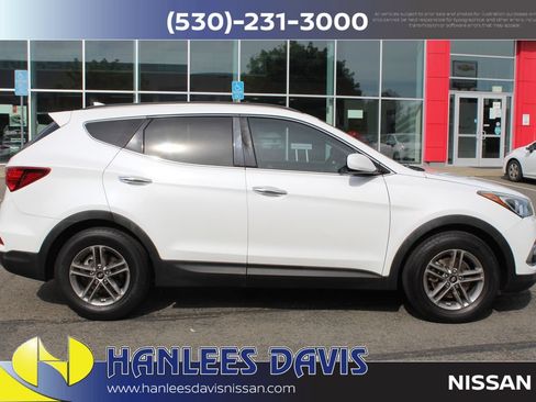 Used 2017 Hyundai Santa Fe Sport FWD image 6
