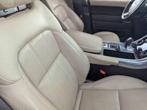 Used 2020 Land Rover Range Rover Sport HSE image 10