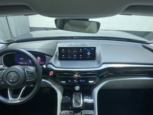 Used 2024 Acura MDX SH-AWD w/ Technology Package image 10